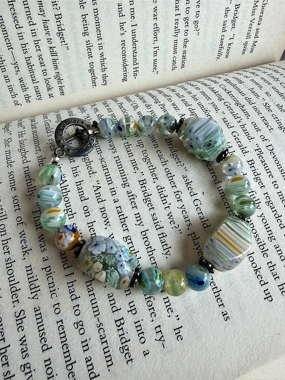 Bead Retreat Green & White Beaded Bracelet